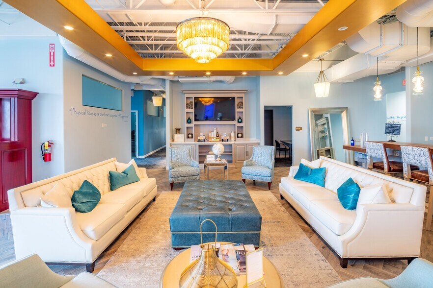 More Photos Of 21660 W Field Pky, Deer Park Office For Sale