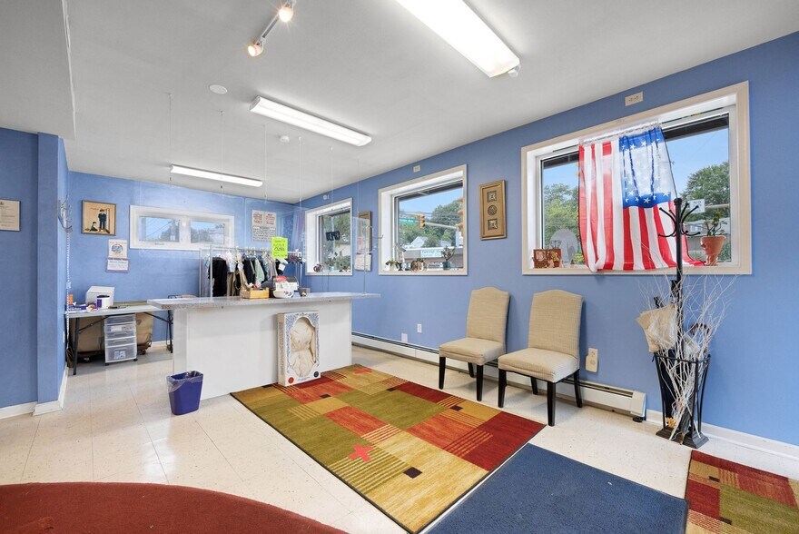 More Photos Of 83 Limekiln Pike, Glenside Storefront Retail Residential For Sale