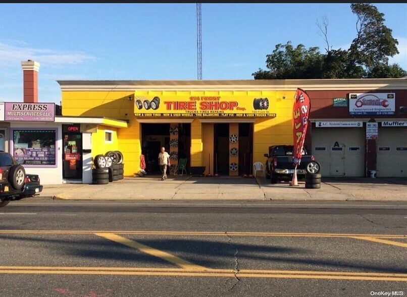 Primary Photo Of 154 Front St, Hempstead Auto Repair For Sale