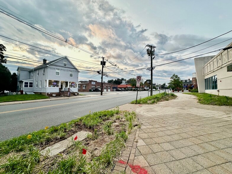 More Photos Of , Livingston General Retail For Sale