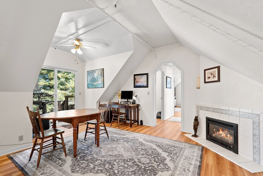 More Photos Of 7919 Empire Grade, Santa Cruz Multifamily For Sale