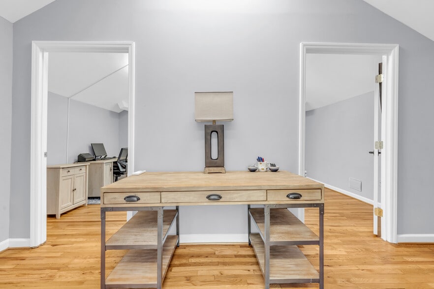 More Photos Of 100 Whitsett St, Greenville Office For Lease