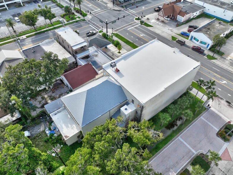 More Photos Of 135 Orange Ave, Daytona Beach Storefront For Sale