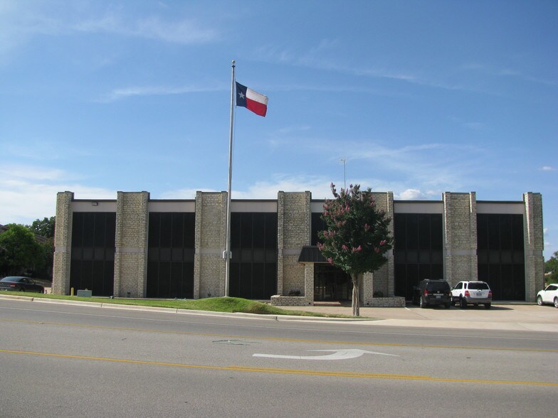 Primary Photo Of 6400 W FM 2147, Horseshoe Bay Office Residential For Sale