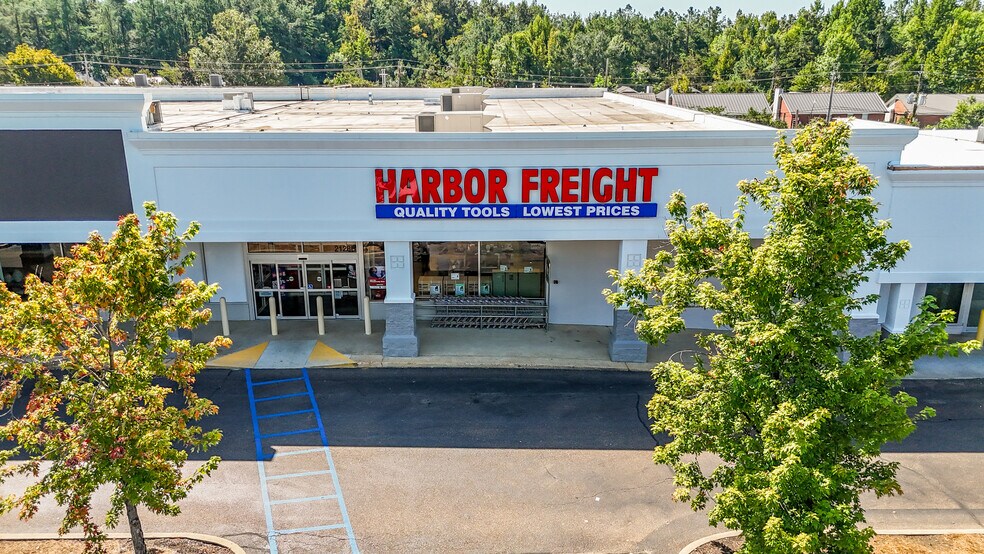 Primary Photo Of 2128-2150 Jackson Ave W, Oxford General Retail For Sale