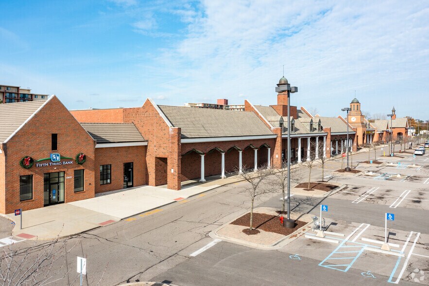 More Photos Of 23675-23765 Greenfield Rd, Southfield Unknown For Lease