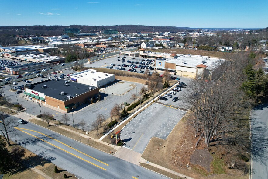 More Photos Of 1801-1849 York Rd, Lutherville Timonium Unknown For Sale