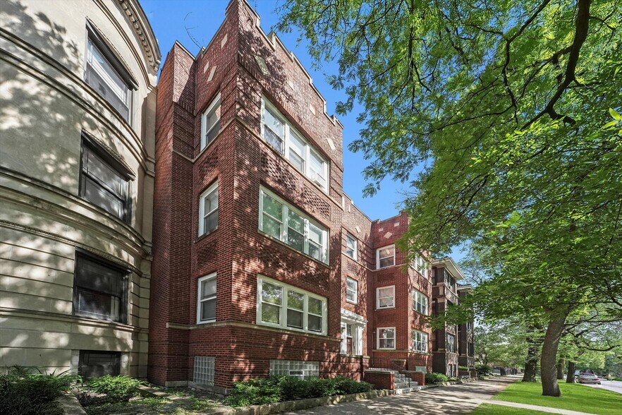 More Photos Of 4131 S Michigan Ave, Chicago Apartments For Sale