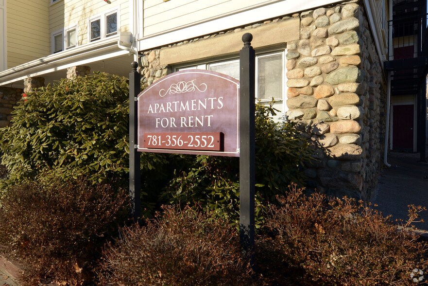 47 Chapel St, Norwood, MA 02062 Apartments For Sale