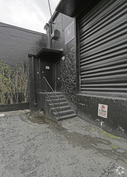 More Photos Of 363-367 NE 61st St, Miami Loft Creative Space For Lease