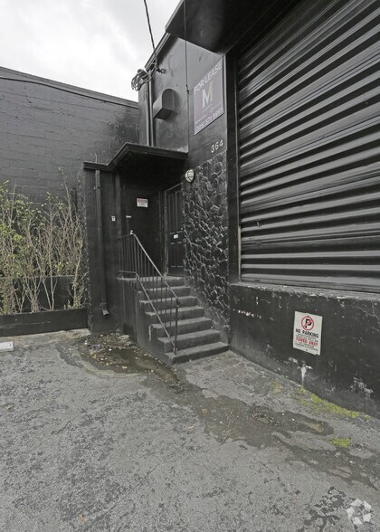 More Photos Of 363-367 NE 61st St, Miami Loft Creative Space For Lease