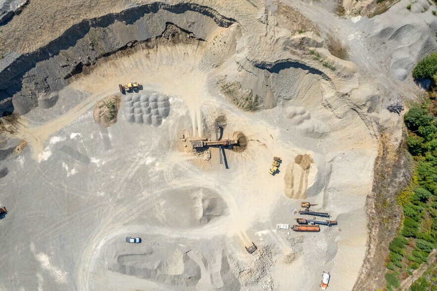 More Photos Of 116 Sullivan Lake Rd, Ione Cement Gravel Plant For Sale