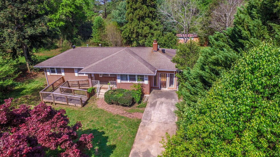 More Photos Of 458 Senoia Rd, Tyrone Office Residential For Sale