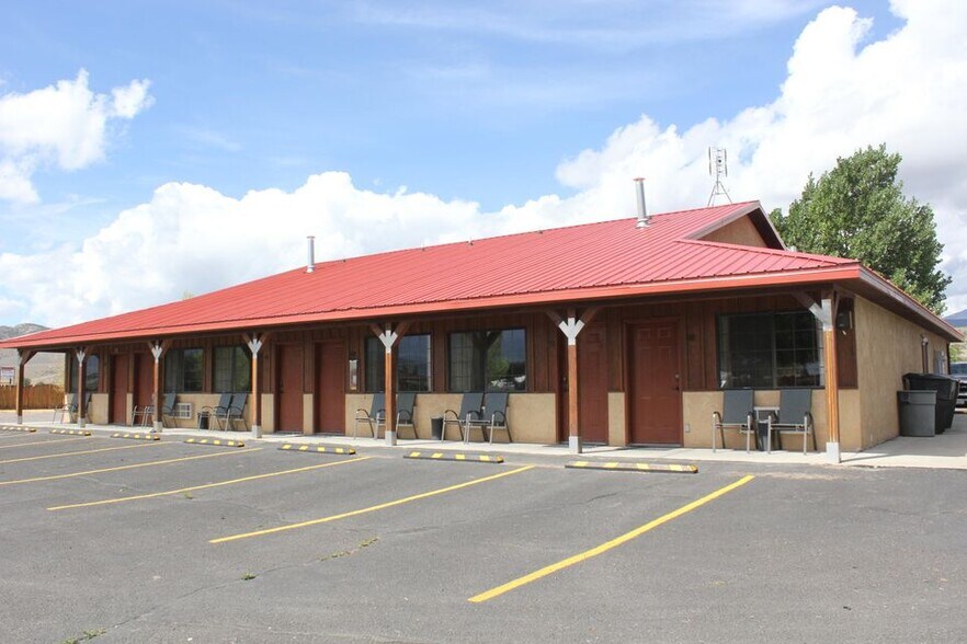 More Photos Of 339 S Highway 89, Circleville Hotel For Sale