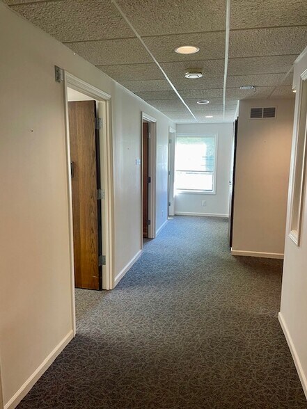 More Photos Of 1655 N Gladstone Ave, Columbus Medical For Sale