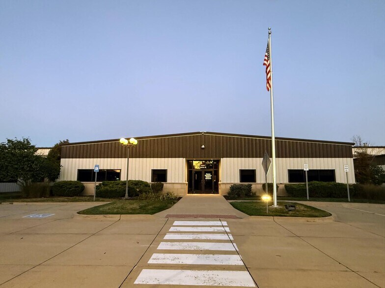 Primary Photo Of 6001 W Van Horn Tavern Rd, Columbia Office For Lease