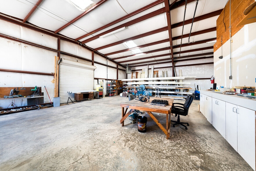 More Photos Of 110 Industrial Dr, Forney Showroom For Sale