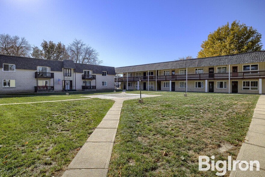 More Photos Of 633 E 10th St, York Apartments For Sale