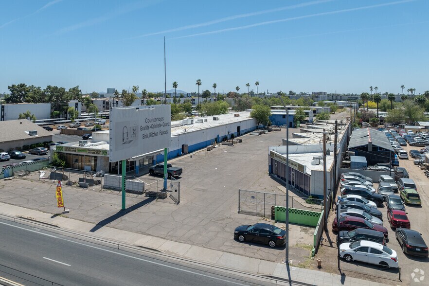 More Photos Of 2225 W Main St, Mesa Warehouse For Lease