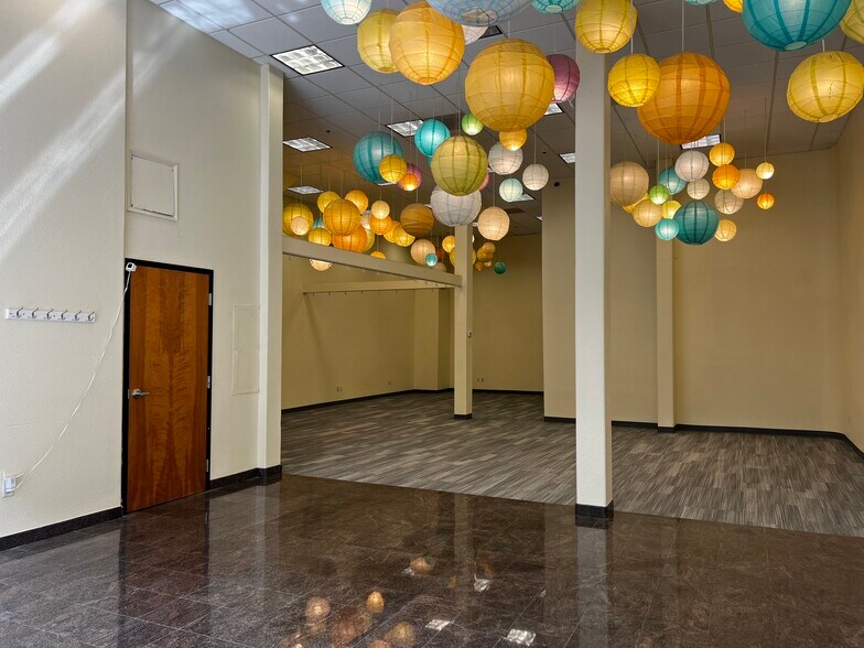 More Photos Of 21-25 Post St, San Jose Storefront Retail Office For Lease