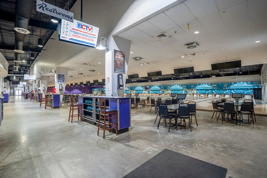 More Photos Of 13027 TX-105 E, Cut And Shoot Sports And Entertainment For Sale