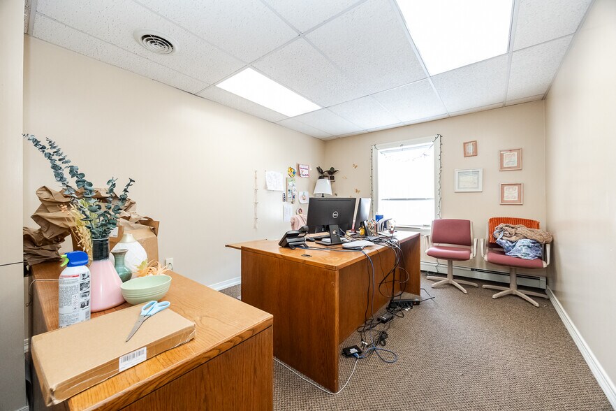 More Photos Of 67-73 Harry St, Conshohocken Office For Lease