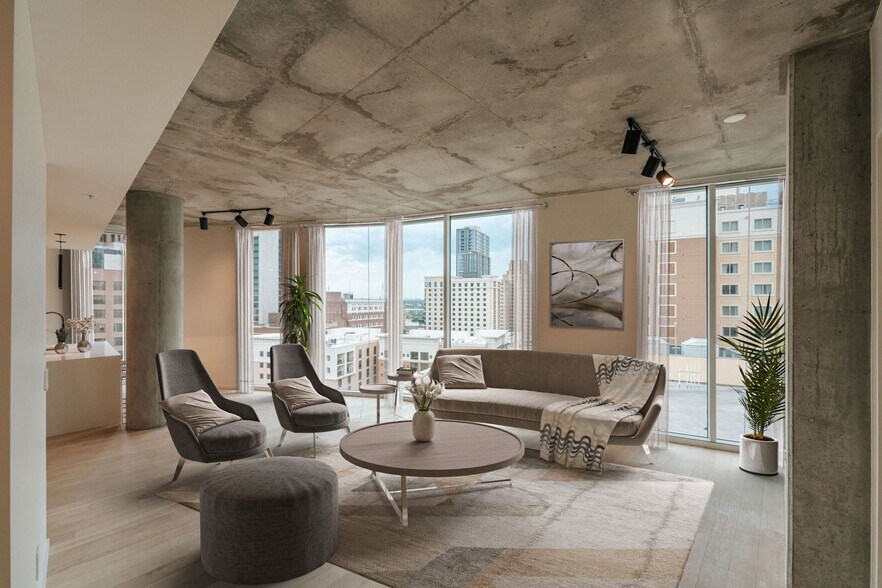 More Photos Of 143 E Commerce St, San Antonio Apartments For Lease