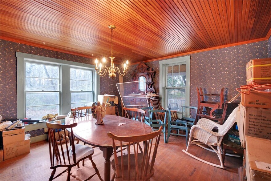 More Photos Of 9512 National Turnpike, Fairdale Land For Sale