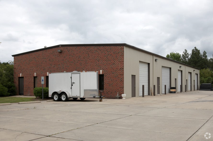 Primary Photo Of 122 Wolfpack Ln, Durham Light Manufacturing For Lease