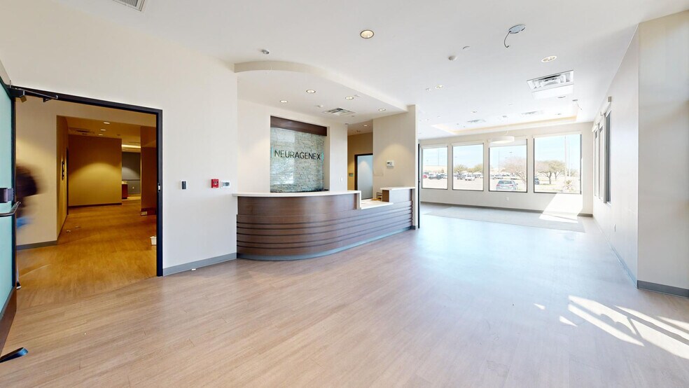 More Photos Of 5901 W Waco Dr, Waco Medical For Sale