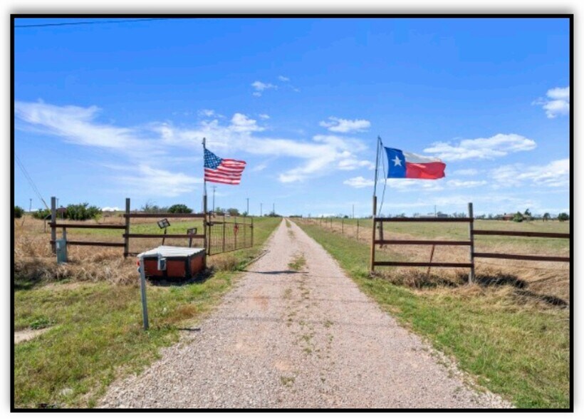 More Photos Of 700 Hwy 183, Briggs Land For Sale