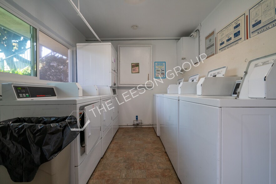 More Photos Of 365 W Wilson St, Costa Mesa Apartments For Sale