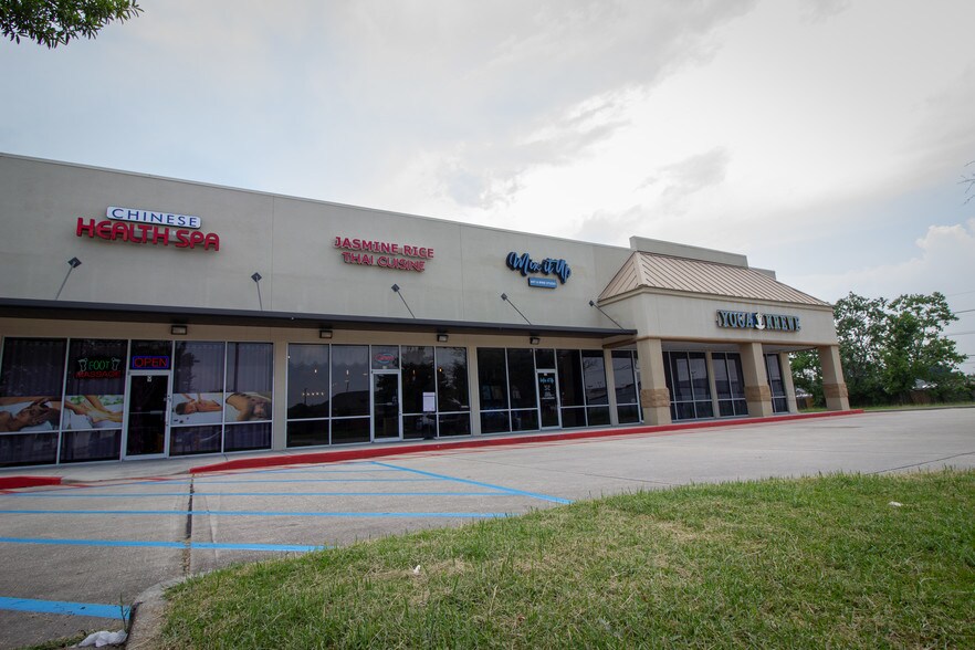 More Photos Of 2112 Belle Chasse Hwy, Gretna Unknown For Lease