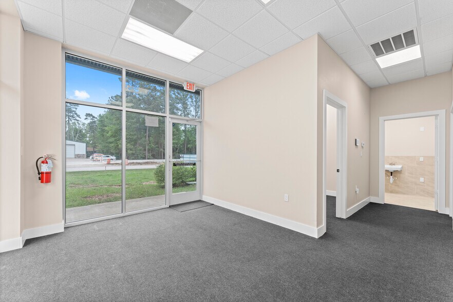 More Photos Of 32411 Tamina Rd, Magnolia Light Distribution For Lease