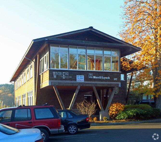 Primary Photo Of 187 Parfitt Way SW, Bainbridge Island Office For Lease