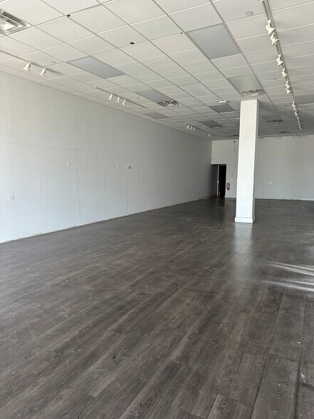 More Photos Of 3063 Cropsey Ave, Brooklyn Storefront For Lease