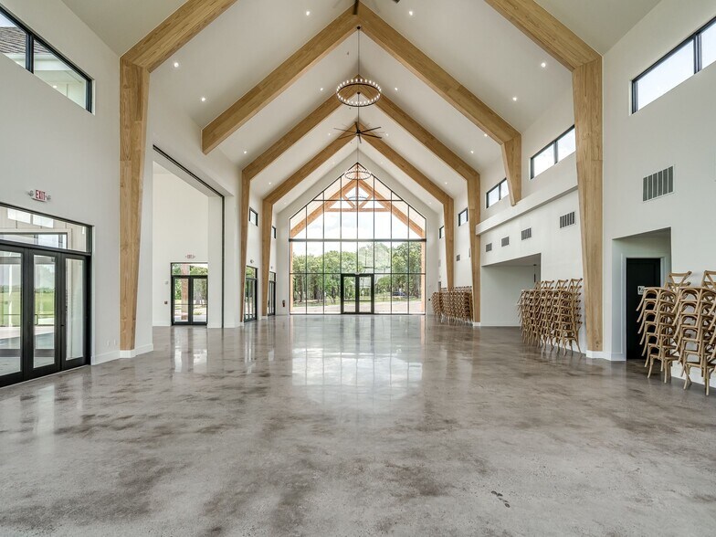 More Photos Of 20480 NE 164th St, Luther Specialty For Sale