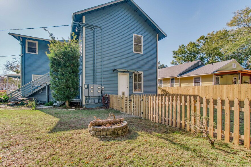 More Photos Of 1224 E Strong St, Pensacola Apartments For Sale