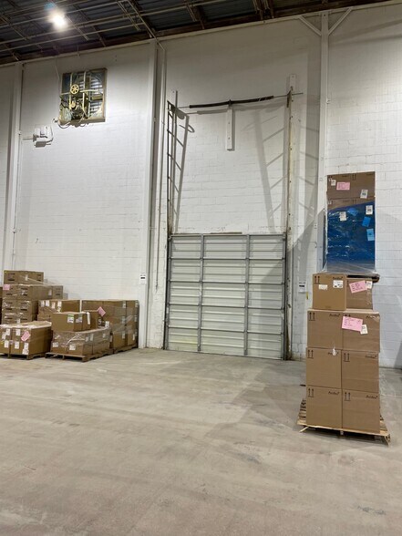 More Photos Of 1855 Plymouth Rd NW, Atlanta Warehouse For Lease