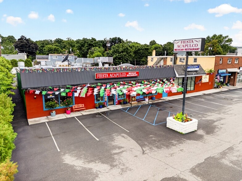 Primary Photo Of 79 S Liberty Dr, Stony Point General Retail For Sale
