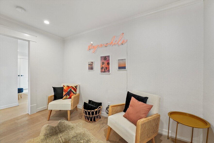 More Photos Of 235 Westheimer Rd, Houston Apartments For Sale