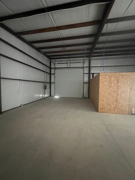 More Photos Of 4540 FM 1102, New Braunfels Unknown For Lease