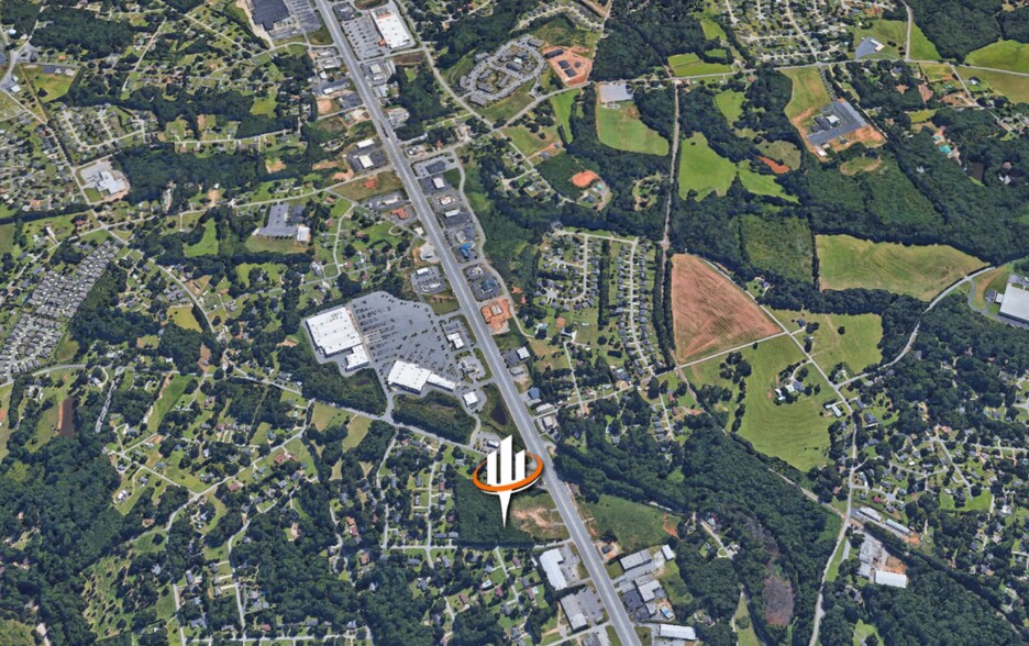 More Photos Of 5215 Wade Hampton Blvd, Taylors Land For Sale