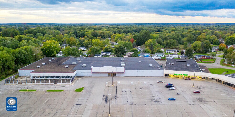 More Photos Of 2505-2587 Parkman Rd NW, Warren Storefront For Sale