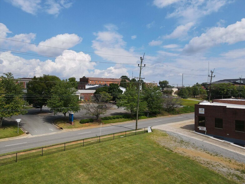 More Photos Of , Hickory Unknown For Sale