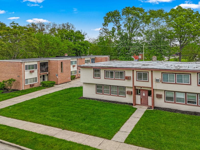 Primary Photo Of 5701-5707 Woodward St, Wayne Apartments For Sale
