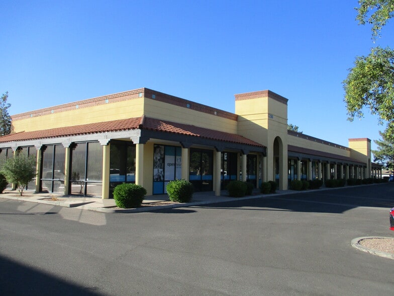 More Photos Of 3280 S Country Club Way, Tempe Unknown For Lease