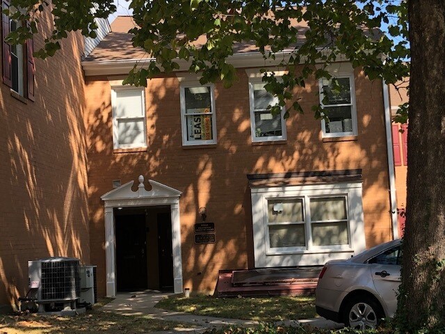 More Photos Of 18500-18540 Office Park Dr, Gaithersburg Medical For Lease
