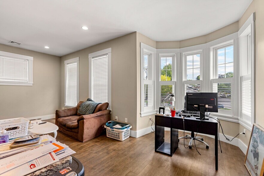 More Photos Of 1149 Middlesex St, Lowell Apartments For Sale