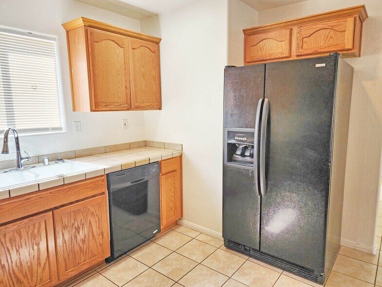 More Photos Of 1951 Teepee Rd, Pahrump Apartments For Sale
